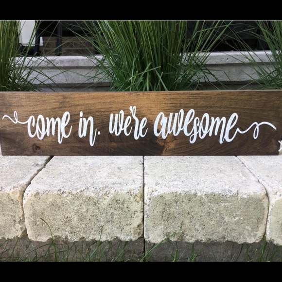 I’m selling lots of awesome items 💋 - Picture 6 of 7